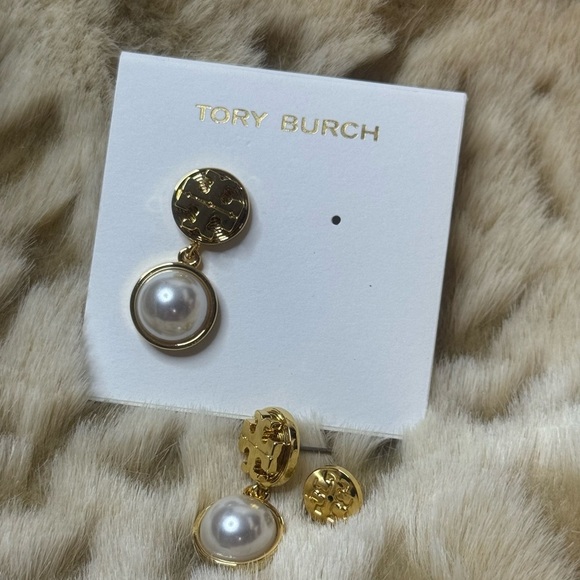 Tory Burch Gold and White Pearl Earrings - Picture 3 of 4